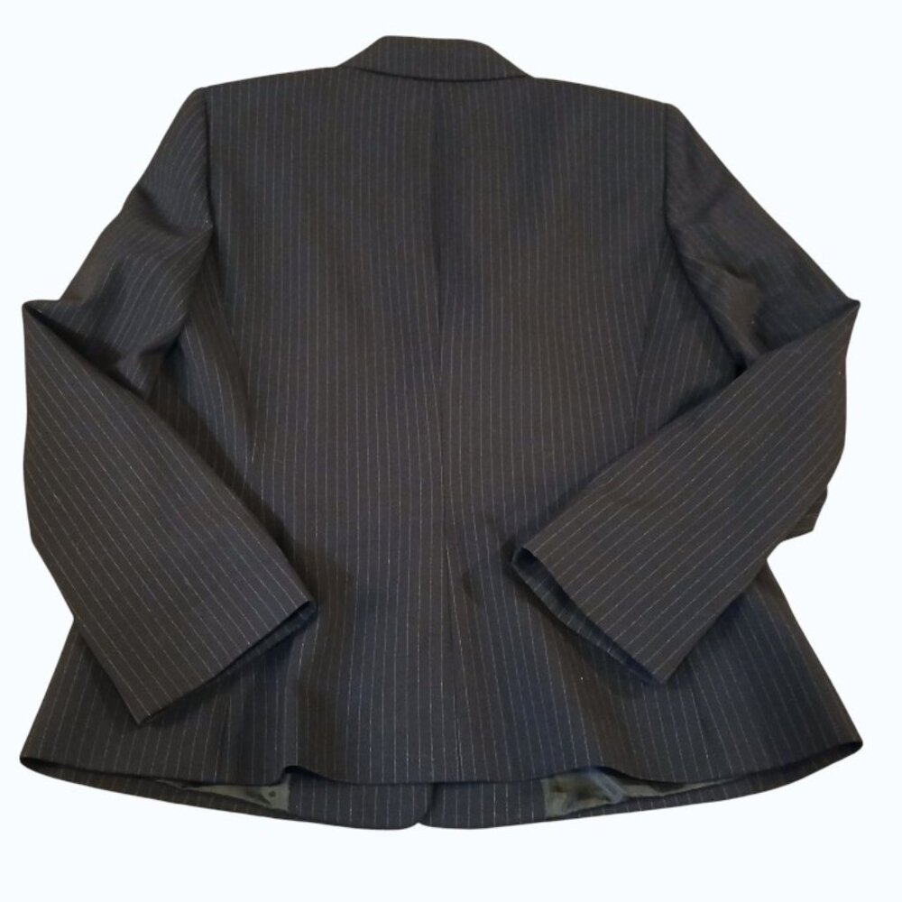 TAHARI Arthur S. Levine Black Pinstripe Professional Suit Blazer/Skirt EUC - Picture 11 of 16